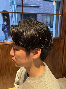 アンドワークス 2nd(&WORKS) ゆるパーマ