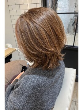 ジュイール(jouir) 三鷹白髪ぼかしハイライトショートボブウルフショートカット韓国