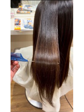 キャパ(CAPA) 髪質改善で叶える暗髪ツヤストレート(茅ヶ崎/20代/韓国ヘア)