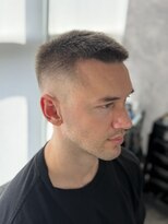 メグロバーバーショップロッポンギ 目黒六(MEGURO BARBER SHOP 6PPONGI) バズカット