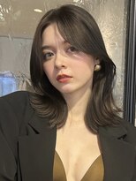 ABBEY 福岡天神 【8月8日NEW OPEN(予定)】&nbsp;ミディアムヘアレイヤーカット前髪カット髪質改善トリートメント