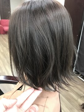シード(Syead) グレージュ×外ハネショートボブ☆【syead八王子】