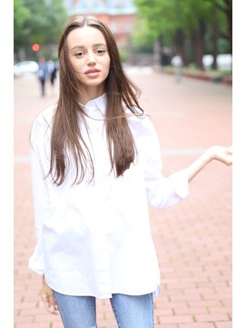 コール(corr.) ナチュラルストレートカット