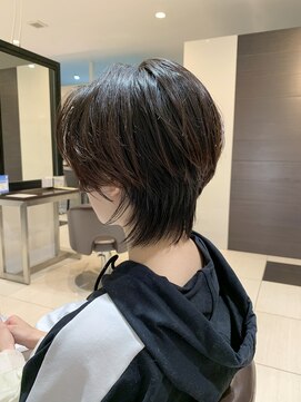 バウム(baum) 個性派ショート　ネオウルフスタイル