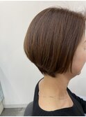 20代30代40代前下がりストレート大人ボブリップライン