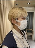 中川陽南子【ハイトーンマッシュショートホワイトベージュ