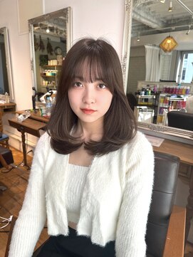 フォルテ ギンザ(FORTE GINZA) レイヤースタイル前髪パーマワンカール