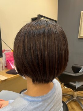 アルター(aL ter) ［イメチェン/ハッシュカット/似合わせカット/レッドブラウン］