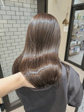 ネウィ 八王子(newi) 艶感グレージュ レイヤー