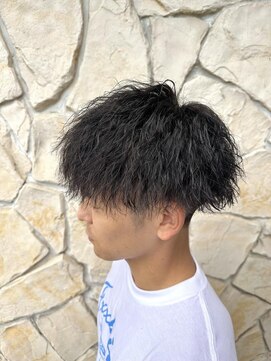 ヘアメイク ヴァロ(Hair Make VaLo) 【山崎 隼平】縦落ちツイスパマッシュ