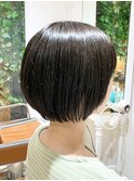 くびれショートボブ
