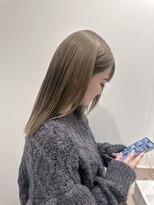 トテ(tote.)&nbsp;オリーブベージュグレージュブリーチカラーくすみカラー