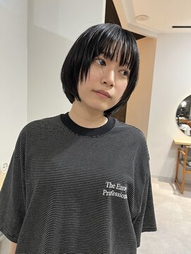 ノエル ヘアー アトリエ(Noele hair atelier) 顔まわりにレイヤーを入れたショートヘア