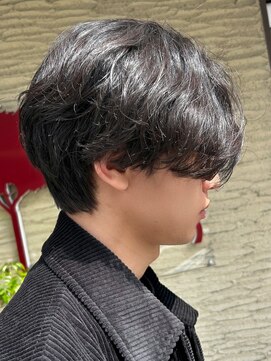 ハローズ(HELLOWS) メンズ　刈り上げないセンターパート