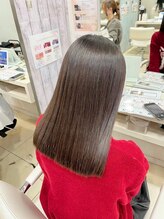 ジジ バイ プロデュース 相模原店(JiJi by produce) ぱつっとカット