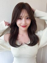 ラルユー 金山(LallYou)&nbsp;自然なツヤ感の大人ミディアムレイヤー