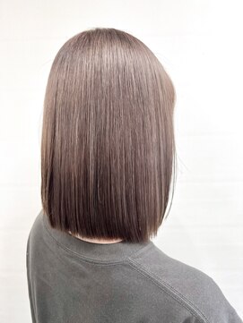 セブンルックス(7LOOKS) ラベージュボブ