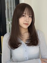 ローネス ギンザ(LONESS ginza)&nbsp;ロングレイヤー/小顔カット/ヘーゼルグレージュ/透明感カラー