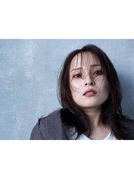 乾燥やアイロンダメージ、繰り返すブリーチやカラーによるダメージをトリートメントで補修☆うるツヤ髪へ！