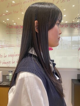 サラ ビューティ サイト 春日(SARA Beauty sight) スクールレイヤー