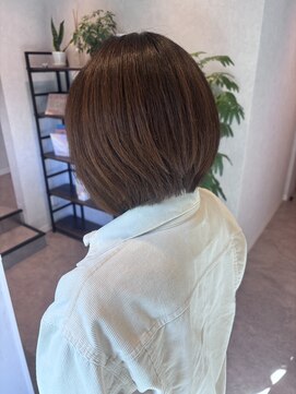 コンフィー(comfy) 【comfy 佐藤】明るい白髪染めショート【草加/谷塚美容室】