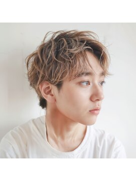 フランズ いわき(FLUNS) アップバングマッシュ