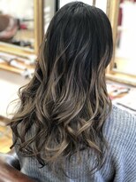 リリー ヘアーアンドビューティー(Lily)&nbsp;外国人風グラデーションカラー