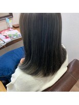 美容室 ルアル 市原市八幡宿店(Luar)&nbsp;ブルーハイライト×カーキアッシュ☆