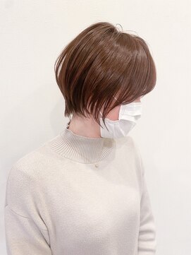 ベル(VELU) ショート　くびれショート　丸みショート　艶髪