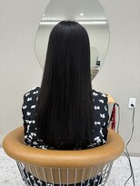 シカ 神戸三宮元町店(Cica)&nbsp;髪質改善 三宮 UPTOGLOSS 神戸美容室 黒髪 ロング ストレート
