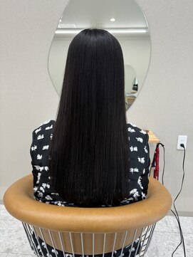 シカ 神戸三宮元町店(Cica) 髪質改善 三宮 UPTOGLOSS 神戸美容室 黒髪 ロング ストレート