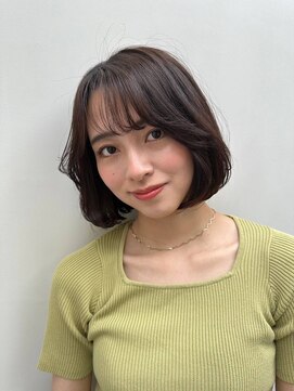 エレン 池袋(ElEn.) ふわっとまとまるボブスタイル