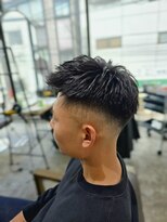 アノ(Ano.)&nbsp;フェードカットメンズカットショート短髪