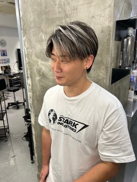 メンズサロン キング 梅田店(Men’s salon K!ng) 波巻きツイストスパイラルパーマ/フェザーパーマ/眉毛/メンズ