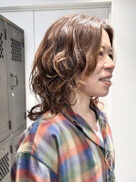 ナループロアツム(Nalu pu loa Tsum) ミディアムパーマ/ニュアンスパーマ/大人ヘア