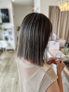 ルシードスタイル　ムースユイット(LUCIDO STYLE mousse8) 【ダメージレス】艶髪ハイライトカラー