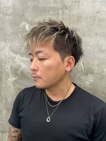 メンズサロン キング 心斎橋店(Men’s salon K!ng) ホワイトメッシュ/ツイスト/ツイスパ/パーマ/メンズ/眉毛/心斎橋