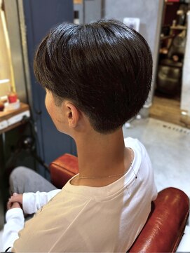 マッシュショート ツーブロック メンズショート 20代 縮毛矯正