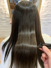 カーラ サロン(Carra Salon)