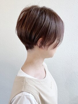 ニット 銀座(knit) 《knit銀座》大人黒髪20代30代40代ハンサムショート丸み前下がり