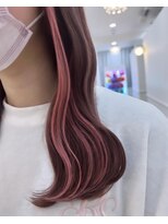 リルミー(Lilme)&nbsp;インナーエクステピンク×ブリーチピンクベージュ　rina