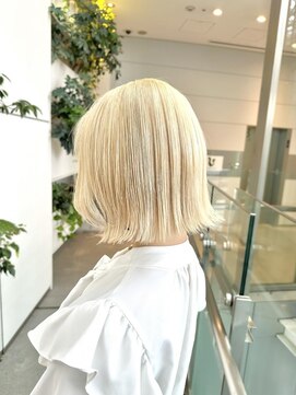 コクリ(kokuri) White blond