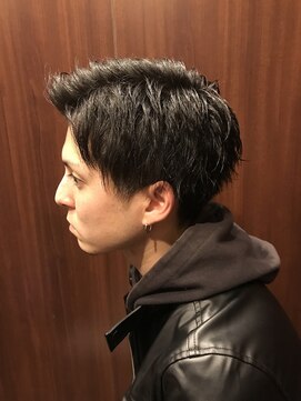 プラウド(PROUD) アップバング　田町　理容室　顔剃り　床屋　ツーブロック