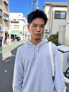 アイズ 海老名(AIZU) スパイキーショート 短髪 アップバング ボックスショート