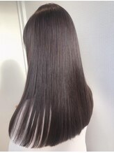 サロン ド リバティ(SALON DE LIBERTY)