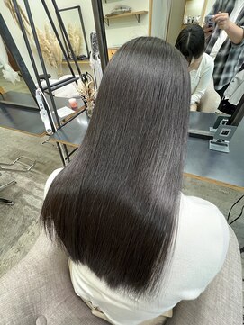 ラヴィエ(RAVIE) 【半田・髪質改善】縮毛矯正/トリートメント/マンツーマン