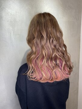 アンダーバーホワイトモデ 河内長野(_WHITE mode) 髪質改善インナーカラーイヤリングカラーレイヤーカット