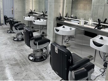 メンズサロン CHROM TOKYO the Barber ALT 神保町店