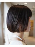 髪質改善でつくるツヤ感ブラウンボブ
