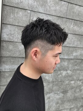 ニアウ 伊勢崎連取店(Niau) 刈り上げスパイキーショートボックスショート